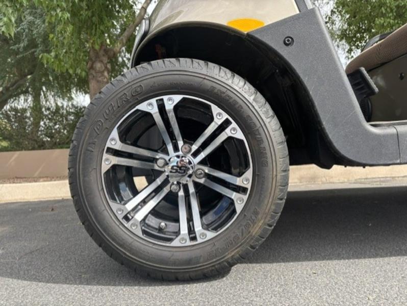 2013 EZGO RXV photo 8