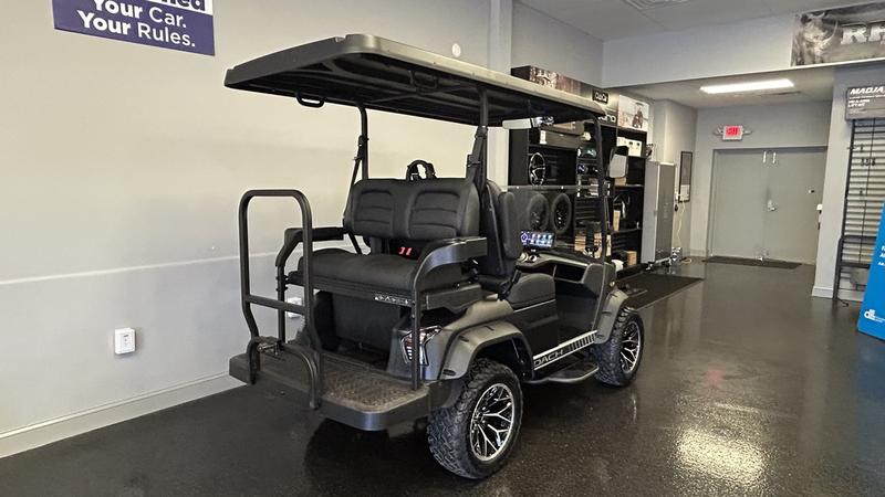 2027 Dach Vehicles photo 4