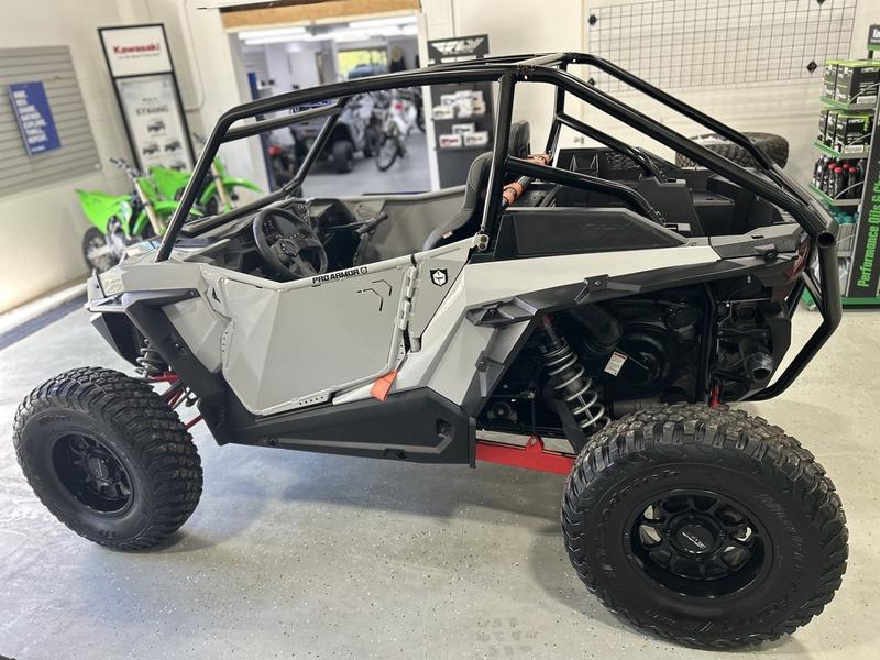 2018 Polaris® RZR XP® Turbo EPS DYNAMIX Edition Black Pearl | Young ...