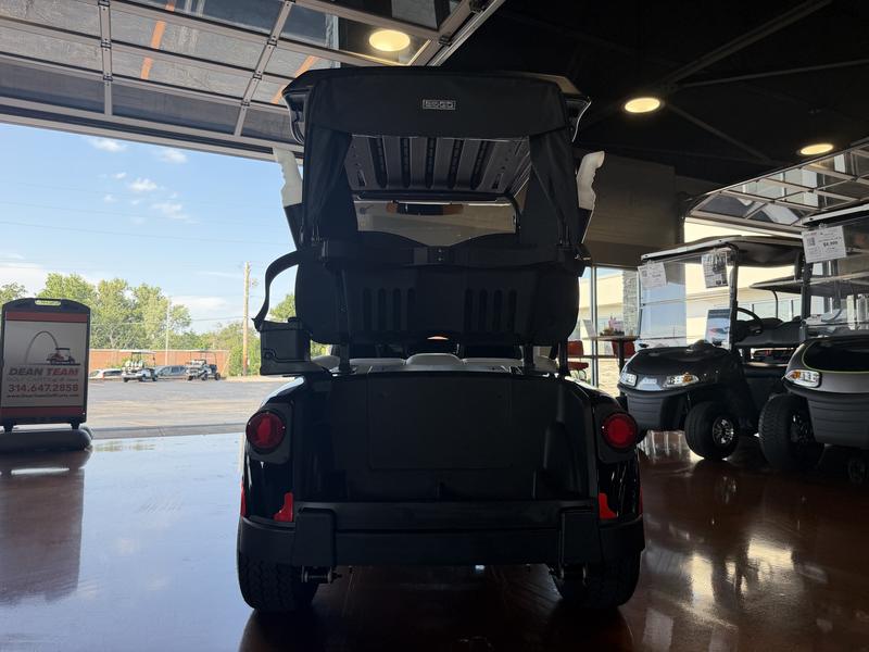2027 EZGO RXV photo 7