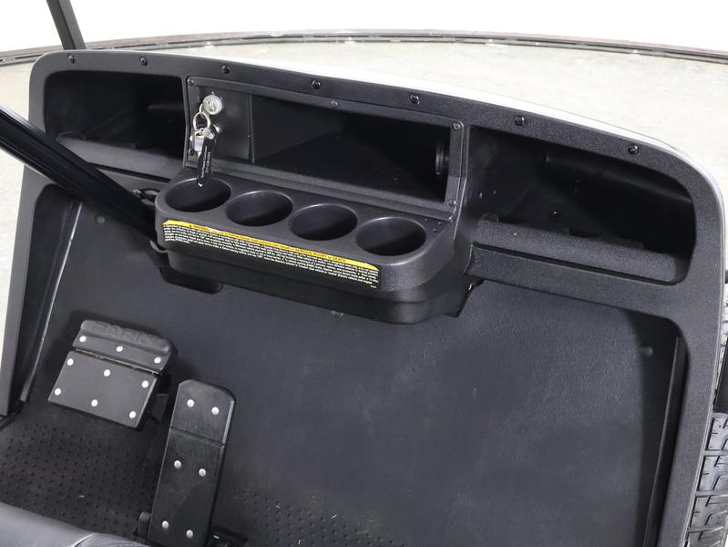 2017 EZGO TXT photo 4