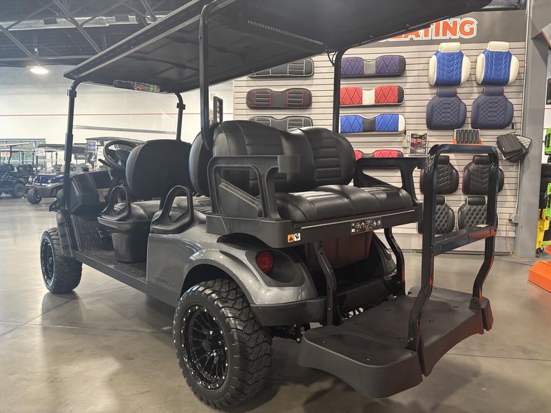 2027 EZGO Express photo 6