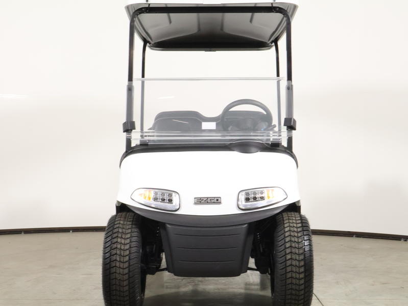 2021 EZGO RXV photo 2