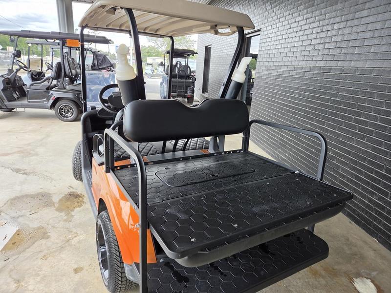2020 EZGO RXV photo 5