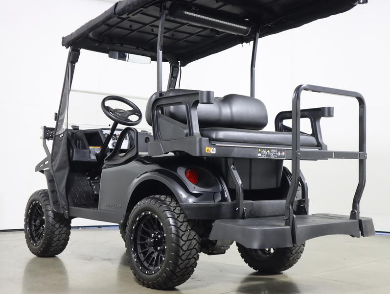 2025 EZGO Express photo 8