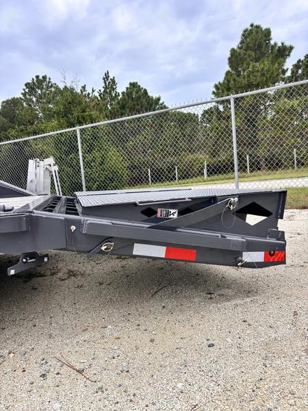 2026 Lamar TRAILERS photo 5