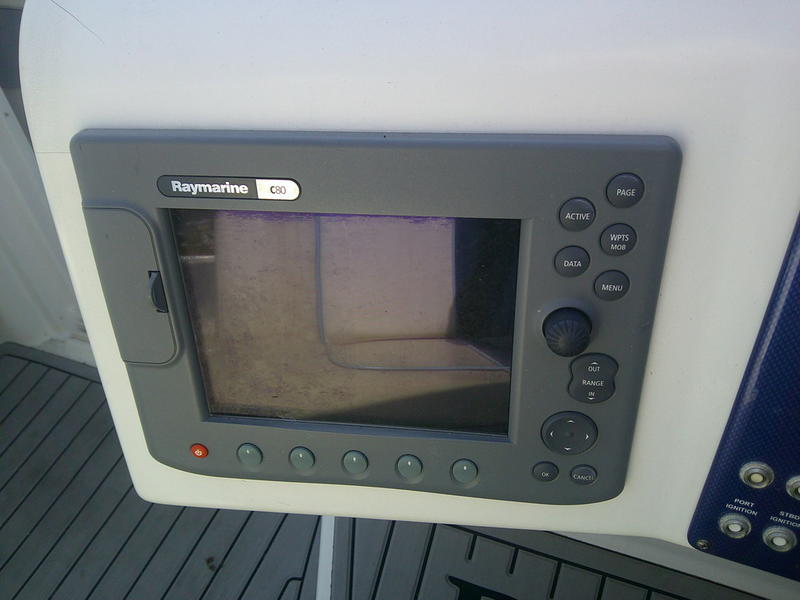 1998 Donzi 3250 Express | Collins Marine