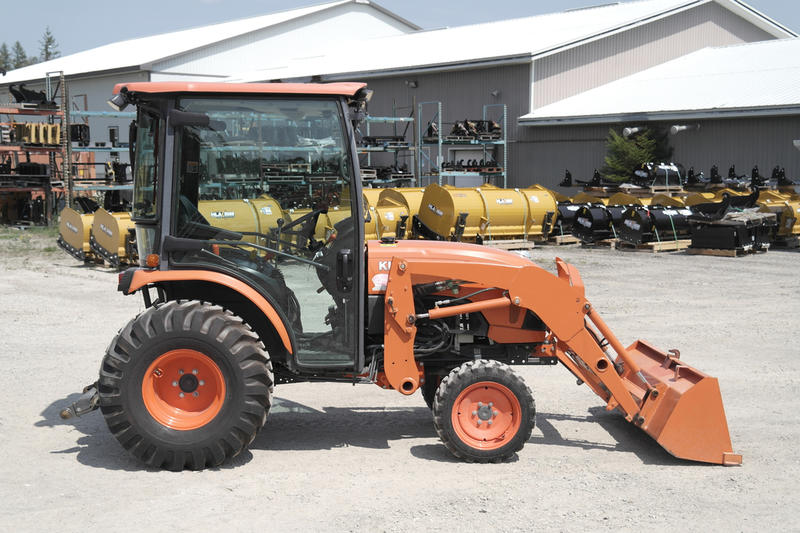 Kubota B2650HSDCC used for sale - photo 7