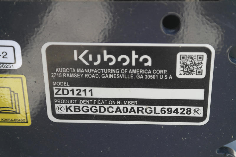 Kubota ZD1211-3-60 used for sale - photo 21