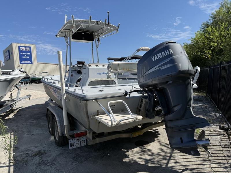 2003 Blue Wave Boats 244 Magnum | Fish And Ski Marine
