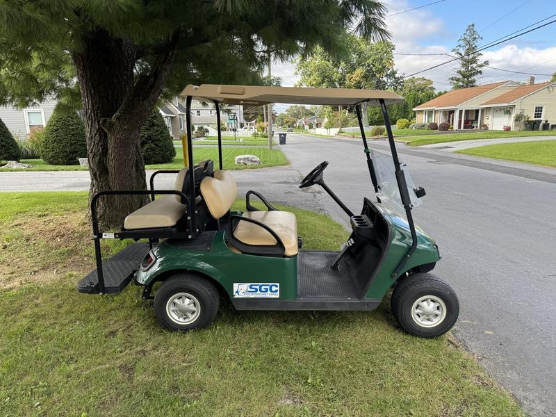 2014 EZGO TXT photo 5