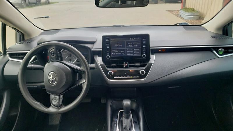 2020 Toyota Corolla LE - Photo 19