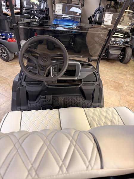 2027 Club Car Onward photo 3