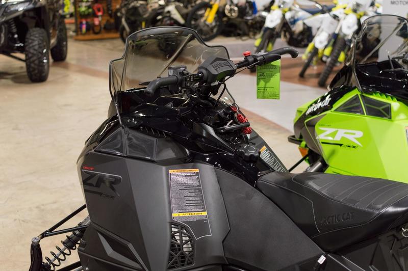 2027 Arctic Cat photo 4
