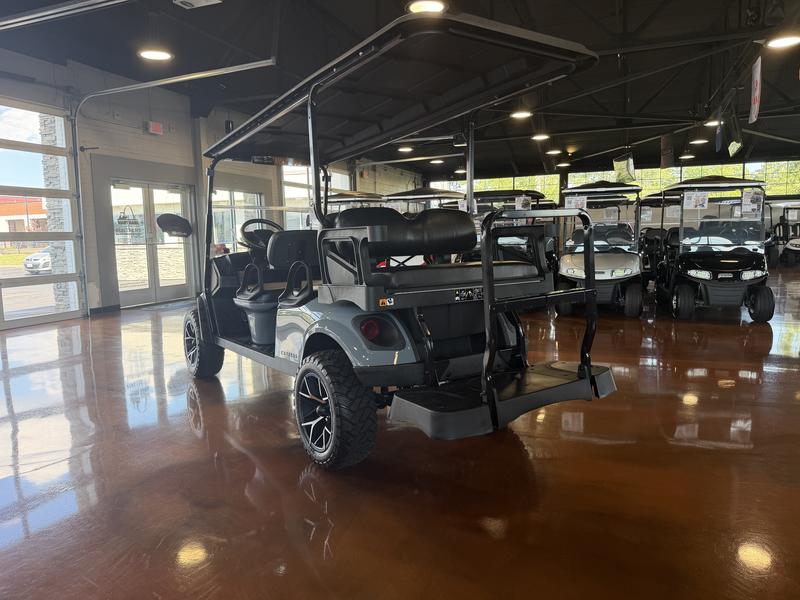 2027 EZGO Express photo 7