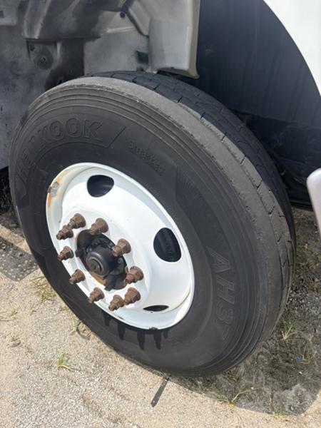 2021 International MV in Columbia — photo 2