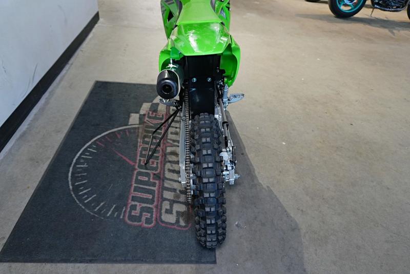 2021 Kawasaki KX™85 | SuperBike Showroom