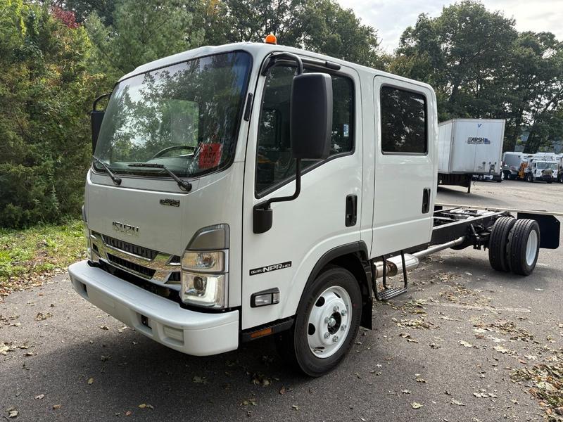 2027 Isuzu NPR