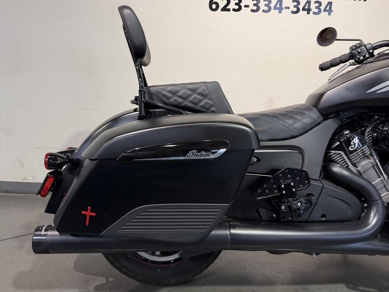 2020 Indian Motorcycle® Challenger Dark Horse Thunder Black Smoke