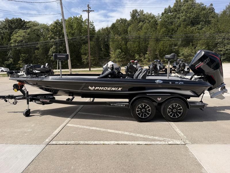 2027 Phoenix 721ZXL | Wieda's Marine