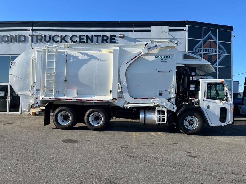 2025 Battle Motors LET2-44 6x4 S1005881 | Diamond Truck Centres
