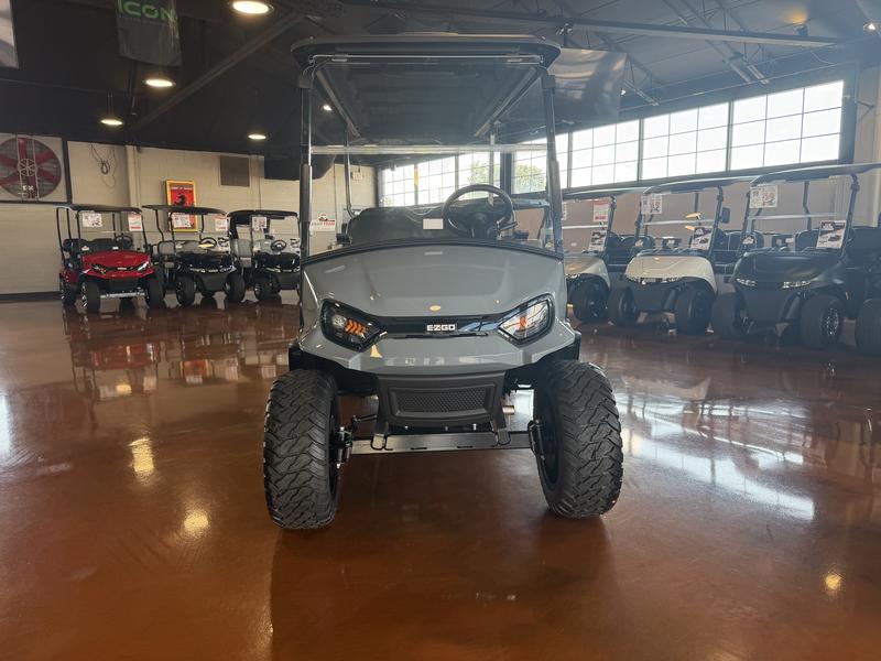 2027 EZGO Express photo 2