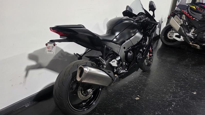 2025 Kawasaki Ninja® ZX™-10R ABS | Next Ride, LLC